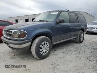 1998 Ford Explorer XLT z VIN 1FMZU32P0WUD21265, wystawiony jako Copart lot #73702364 z przebiegiem 211 096 mil mil oraz Szkoda całkowita • Salvage title. Historia ofert i sprzedaży dostępna na DreamBid. Obrazek 1.