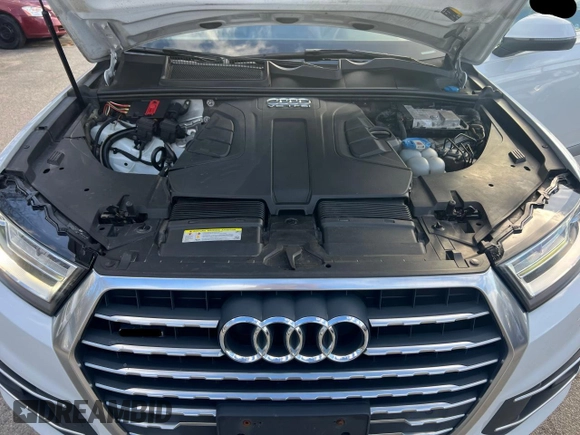2017 Audi Q7 Premium Plus with VIN WA1LAAF72HD005719, listed as a Copart auction lot 52650635 with 154,276 mi miles and Clean Title. Bid and sale history available at carsss.com. Image 7.