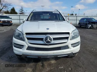 2015 Mercedes-Benz GL-Class GL 450 with VIN 4JGDF6EE5FA562742, listed as a Copart auction lot 40822214 with 131,851 mi miles. Bid and sale history available at carsss.com. Image 5.