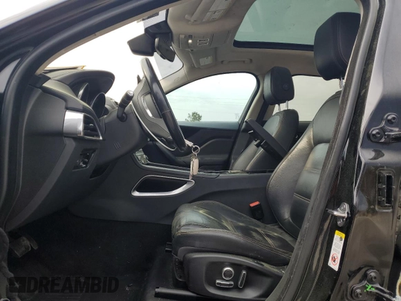 2020 Jaguar F-Pace 30t Prestige with VIN SADCK2GXXLA636451, listed as a Copart auction lot 50127785 with 75,990 mi miles and Salvage Title. Bid and sale history available at DreamBid. Image 7.