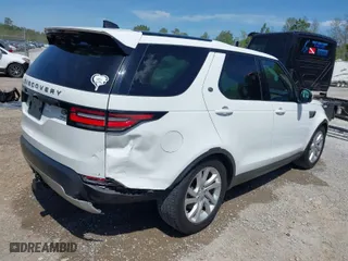 2018 Land Rover Discovery HSE with VIN SALRR2RV6JA071537, listed as a IAAI auction lot 41864062 with 58,219 mi miles. Bid and sale history available at carsss.com. Image 4.