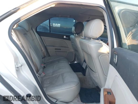 2011 Cadillac STS RWD w/1SB with VIN 1G6DW6ED8B0145873, listed as a IAAI auction lot 41104393 with 212,743 mi miles. Bid and sale history available at carsss.com. Image 8.