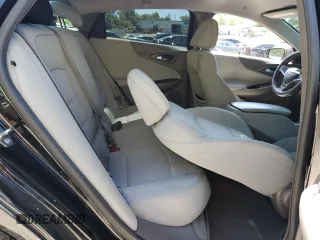 2019 Chevrolet Malibu LS z VIN 1G1ZB5ST7KF222405, wystawiony jako Copart lot #56869625 z przebiegiem 90 608 mil mil oraz Szkoda całkowita • Salvage title. Historia ofert i sprzedaży dostępna na DreamBid. Obrazek 10.
