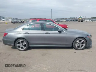 2017 Mercedes-Benz E 300 Luxury with VIN WDDZF4KB1HA128626, listed as a IAAI auction lot 42063402 with 77,909 mi miles and . Bid and sale history available at DreamBid. Image 13.