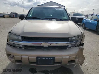 2004 Chevrolet TrailBlazer LS with VIN 1GNDT13S742310062, listed as a Copart auction lot 47599635 with 233,411 mi miles and Salvage Title. Bid and sale history available at carsss.com. Image 5.