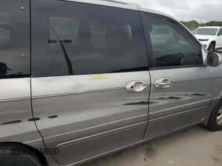 2004 Kia Sedona LX with VIN KNDUP131446570061, listed as a Copart auction lot 74222344 with 0 mi miles and Salvage Title. Bid and sale history available at carsss.com. Image 13.