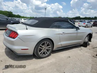 2016 Ford Mustang EcoBoost Premium z VIN 1FATP8UH2G5295645, wystawiony jako Copart lot #56110005 z przebiegiem 113 183 mil mil oraz Szkoda całkowita • Salvage title. Historia ofert i sprzedaży dostępna na DreamBid. Obrazek 3.