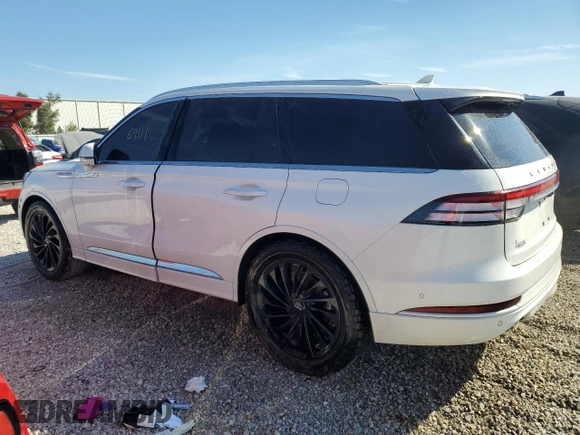 2021 Lincoln Aviator Reserve z VIN 5LM5J7WCXMGL18310, wystawiony jako Copart lot #76247904 z przebiegiem 69 111 mil mil oraz Nie do naprawy • Non repairable. Historia ofert i sprzedaży dostępna na DreamBid. Obrazek 2.