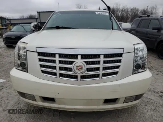 2011 Cadillac Escalade ESV Premium with VIN 1GYS4JEF4BR176204, listed as a Copart auction lot 84543284 with 236,317 mi miles and Clean title. Bid and sale history available at DreamBid. Image 5.