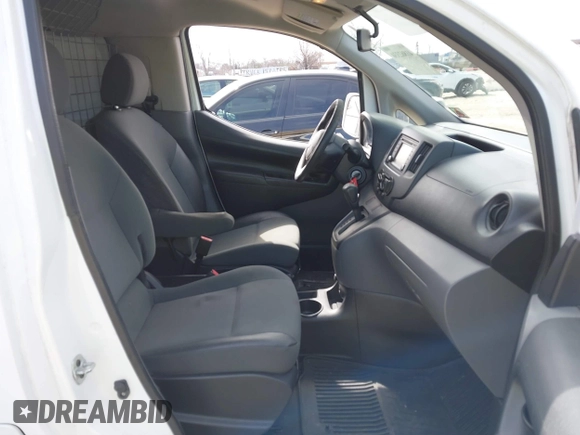 2017 Nissan NV200 SV z VIN 3N6CM0KN9HK701941, wystawiony jako IAAI lot #41862330 z przebiegiem 190 152 mil mil oraz . Historia ofert i sprzedaży dostępna na DreamBid. Obrazek 5.