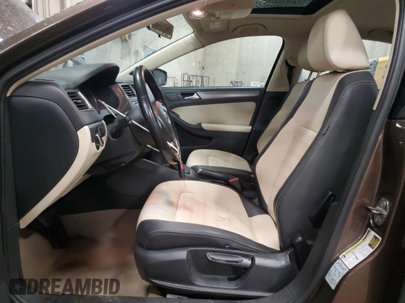 2012 Volkswagen Jetta Sedan SEL w/Sunroof with VIN 3VWLX7AJ1CM390307, listed as a Copart auction lot 47843665 with 155,305 mi miles and Salvage Title. Bid and sale history available at carsss.com. Image 7.