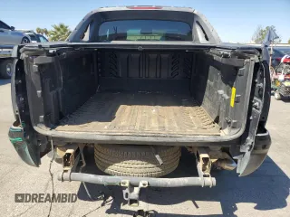 2011 Chevrolet Avalanche LS with VIN 3GNMCEE02BG308257, listed as a Copart auction lot 70853554 with 333,445 mi miles and Salvage Title. Bid and sale history available at carsss.com. Image 6.
