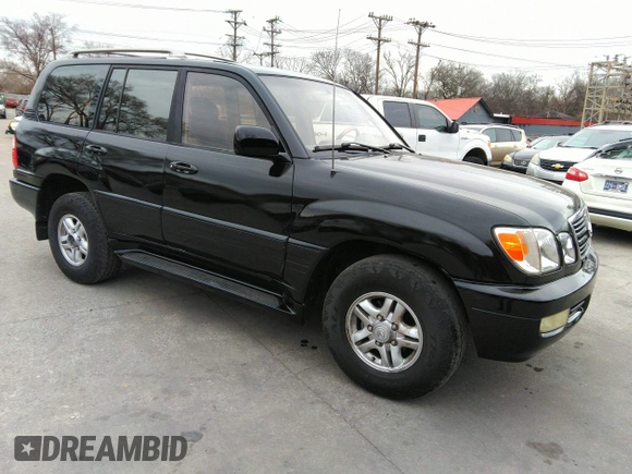 2000 Lexus LX 470 with VIN JT6HT00W8Y0100087, listed as a IAAI auction lot 41762294 with 274,720 mi miles and . Bid and sale history available at carsss.com. Image 1.