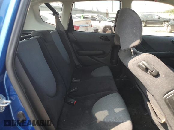 2007 Honda Fit Sport with VIN JHMGD38647S047784, listed as a Copart auction lot 68098994 with 0 mi miles and Salvage Title. Bid and sale history available at carsss.com. Image 10.