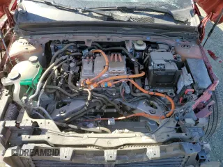 2022 Volvo XC40 Twin Plus z VIN YV4ED3UR4N2717241, wystawiony jako Copart lot #68005304 z przebiegiem Nie podano mil oraz Szkoda całkowita • Salvage title. Historia ofert i sprzedaży dostępna na DreamBid. Obrazek 11.