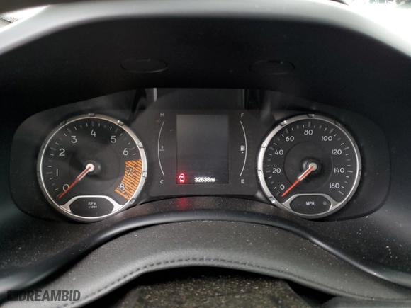 2023 Jeep Renegade Latitude with VIN ZACNJDB17PPP66275, listed as a Copart auction lot 46310735 with 32,636 mi miles and Non Repairable. Bid and sale history available at carsss.com. Image 9.