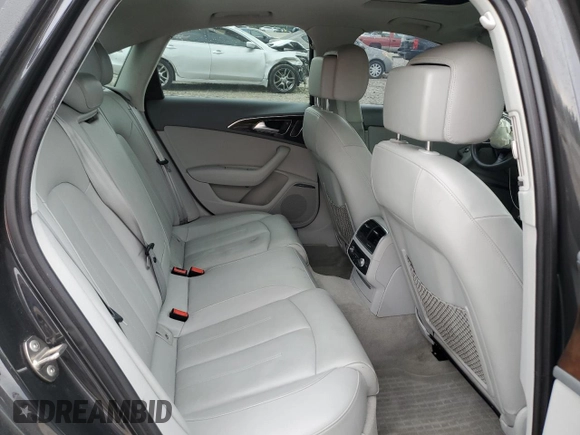 2014 Audi A6 Premium Plus z VIN WAUGFAFC3EN100668, wystawiony jako Copart lot #55077475 z przebiegiem 219 885 mil mil oraz Szkoda całkowita • Salvage title. Historia ofert i sprzedaży dostępna na DreamBid. Obrazek 10.