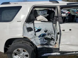 2023 Toyota 4Runner SR5 с VIN JTEMU5JR2P6142367, выставлен на аукционе Copart как лот 42366965 с пробегом 8 081 миль миль и На запчасти • Non repairable. История ставок и продаж доступна на DreamBid. Изображение 11.