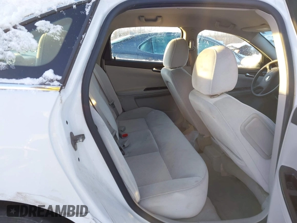 2014 Chevrolet Impala LS with VIN 2G1WA5E39E1171292, listed as a IAAI auction lot 41126083 with Not provided miles and . Bid and sale history available at DreamBid. Image 8.
