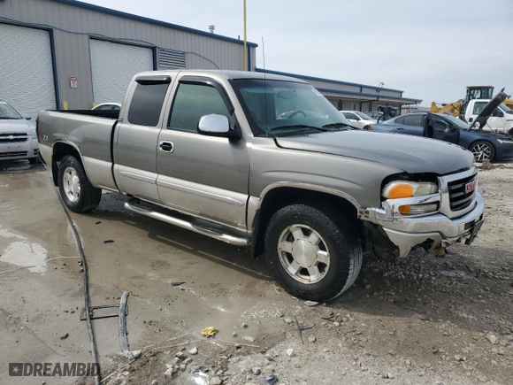 2006 GMC Sierra 1500 SLE1 with VIN 1GTEK19B06Z192941, listed as a Copart auction lot 49336145 with 186,193 mi miles and Salvage Title. Bid and sale history available at carsss.com. Image 4.