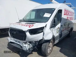 2022 Ford Transit Cargo with VIN 1FTBR1C80NKA05202, listed as a IAAI auction lot 42096686 with 75,302 mi miles and . Bid and sale history available at carsss.com. Image 2.