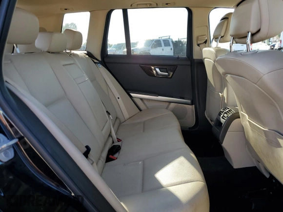 2015 Mercedes-Benz GLK 250 with VIN WDCGG0EB3FG394866, listed as a Copart auction lot 68585283 with 140,308 mi miles and . Bid and sale history available at DreamBid. Image 10.