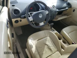 2006 Volkswagen Beetle с VIN 3VWRW31C56M411980, выставлен на аукционе Copart как лот 51866035 с пробегом 167 541 миль миль и Списание • Salvage title. История ставок и продаж доступна на DreamBid. Изображение 8.