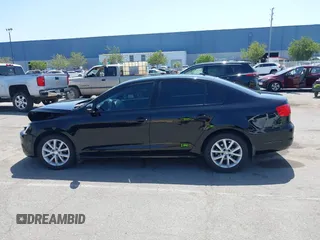 2012 Volkswagen Jetta SE z VIN 3VWDP7AJ6CM373247, wystawiony jako IAAI lot #42287269 z przebiegiem 110 874 mil mil oraz . Historia ofert i sprzedaży dostępna na DreamBid. Obrazek 14.