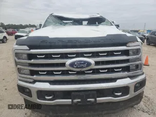 2024 Ford Super Duty F-250 SRW XL with VIN 1FT8W2BT7RED04138, listed as a Copart auction lot 42439295 with 0 mi miles and Salvage Title. Bid and sale history available at carsss.com. Image 5.