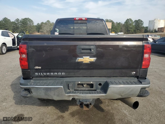 2018 Chevrolet Silverado 2500HD LT with VIN 1GC1KVEY1JF104649, listed as a Copart auction lot 49043405 with 278,477 mi miles and Clean Title. Bid and sale history available at carsss.com. Image 6.