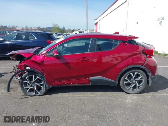 2018 Toyota C-HR XLE z VIN NMTKHMBX9JR023325, wystawiony jako IAAI lot #41926223 z przebiegiem 62 580 mil mil oraz . Historia ofert i sprzedaży dostępna na DreamBid. Obrazek 15.