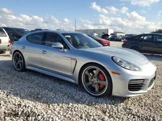 2014 Porsche Panamera GTS with VIN WP0AF2A7XEL083288, listed as a Copart auction lot 85196024 with 87,416 mi miles and Clean Title. Bid and sale history available at carsss.com. Image 4.