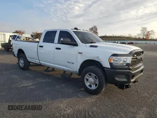 2021 Ram 3500 Tradesman with VIN 3C63R3GJ3MG667978, listed as a Copart auction lot 78242324 with 105,778 mi miles and Salvage Title. Bid and sale history available at carsss.com. Image 4.