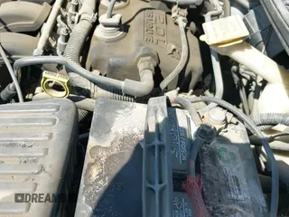 2002 Dodge Neon z VIN 1B3ES26C62D513215, wystawiony jako IAAI lot #42655875 z przebiegiem 218 079 mil mil oraz . Historia ofert i sprzedaży dostępna na DreamBid. Obrazek 17.