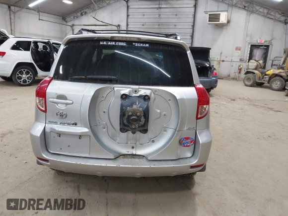 2008 Toyota RAV4 с VIN JTMBD33V985140407, выставлен на аукционе IAAI как лот 42491719 с пробегом 164 518 миль миль и . История ставок и продаж доступна на DreamBid. Изображение 12.