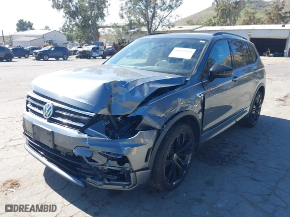 2021 Volkswagen Tiguan SE with VIN 3VV3B7AX9MM007822, listed as a IAAI auction lot 41637123 with 68,784 mi miles. Bid and sale history available at carsss.com. Image 19.