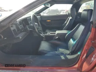 1988 Chevrolet Corvette z VIN 1G1YY2185J5120174, wystawiony jako Copart lot #44314235 z przebiegiem 85 341 mil mil oraz Nie do naprawy • Non repairable. Historia ofert i sprzedaży dostępna na DreamBid. Obrazek 7.