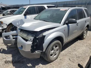 2004 Saturn VUE z VIN 5GZCZ23D14S848328, wystawiony jako Copart lot #51955285 z przebiegiem Nie podano mil oraz Nie do naprawy • Non repairable. Historia ofert i sprzedaży dostępna na DreamBid. Obrazek 1.