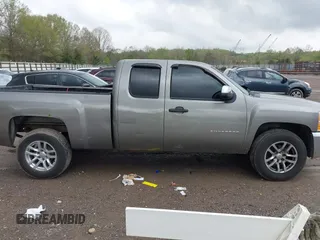 2013 Chevrolet Silverado 1500 LT with VIN 1GCRKSE74DZ254332, listed as a IAAI auction lot 41984869 with 209,242 mi miles and . Bid and sale history available at DreamBid. Image 13.