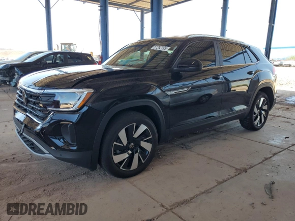 2024 Volkswagen Atlas SE z VIN 1V2WE2CA4RC257104, wystawiony jako Copart lot #57352095 z przebiegiem 7 189 mil mil oraz Szkoda całkowita • Salvage title. Historia ofert i sprzedaży dostępna na DreamBid. Obrazek 1.