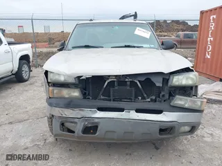 2004 Chevrolet Silverado 1500 Z71 with VIN 2GCEK19T241269498, listed as a IAAI auction lot 41636131 with 328,964 mi miles. Bid and sale history available at carsss.com. Image 6.