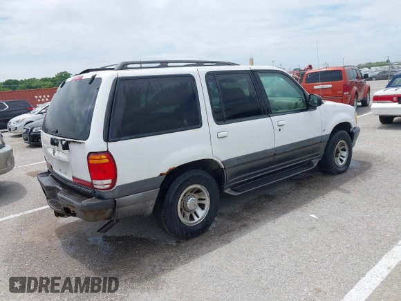 1999 Mercury Mountaineer z VIN 4M2ZU55P7XUJ19627, wystawiony jako IAAI lot #42351787 z przebiegiem 288 736 mil mil oraz . Historia ofert i sprzedaży dostępna na DreamBid. Obrazek 4.