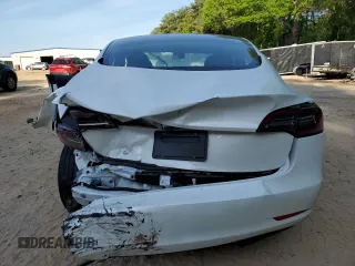 2023 Tesla Model 3 z VIN 5YJ3E1EA9PF656845, wystawiony jako Copart lot #53199405 z przebiegiem Nie podano mil oraz Szkoda całkowita • Salvage title. Historia ofert i sprzedaży dostępna na DreamBid. Obrazek 6.