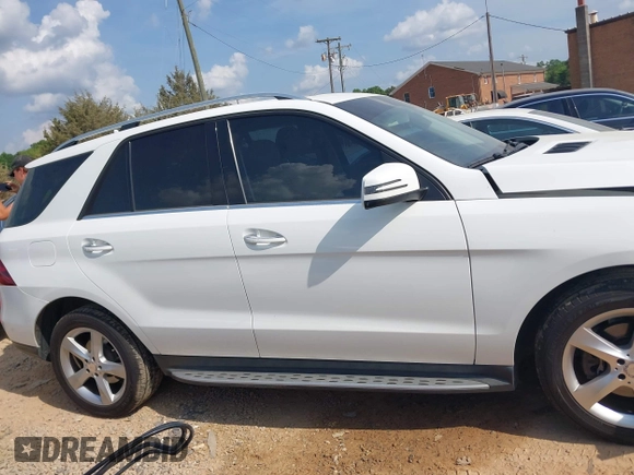 2017 Mercedes-Benz GLE 350 with VIN 4JGDA5JB6HA876228, listed as a IAAI auction lot 42160360 with 128,917 mi miles and . Bid and sale history available at DreamBid. Image 13.