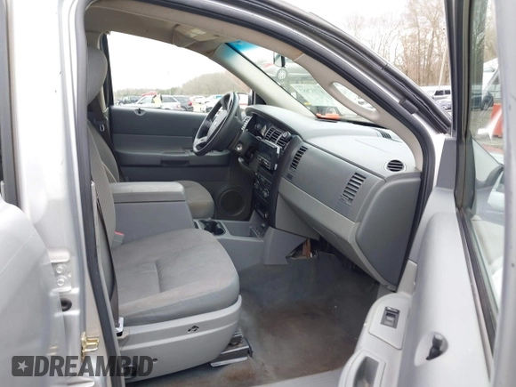 2005 Dodge Durango SXT with VIN 1D4HD38N95F506717, listed as a IAAI auction lot 41737887 with 272,149 mi miles and . Bid and sale history available at DreamBid. Image 5.