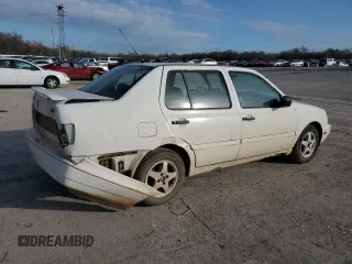 1998 Volkswagen Jetta z VIN 3VWVA81H4WM127083, wystawiony jako Copart lot #88396925 z przebiegiem 192 757 mil mil oraz Szkoda całkowita • Salvage title. Historia ofert i sprzedaży dostępna na DreamBid. Obrazek 3.