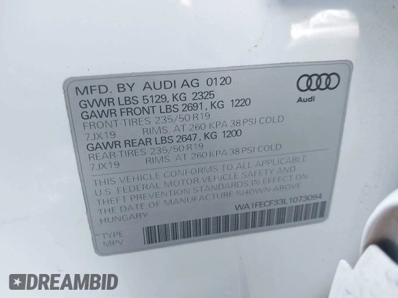 2020 Audi Q3 S line Prestige z VIN WA1FECF33L1073094, wystawiony jako IAAI lot #41568911 z przebiegiem 36 998 mil mil oraz . Historia ofert i sprzedaży dostępna na DreamBid. Obrazek 9.