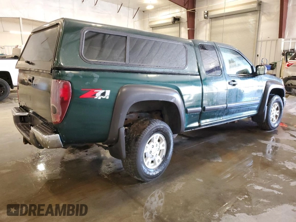 2004 Chevrolet Colorado LS Z71 with VIN 1GCDT196448179124, listed as a Copart auction lot 73243724 with 172,671 mi miles and Salvage Title. Bid and sale history available at carsss.com. Image 3.