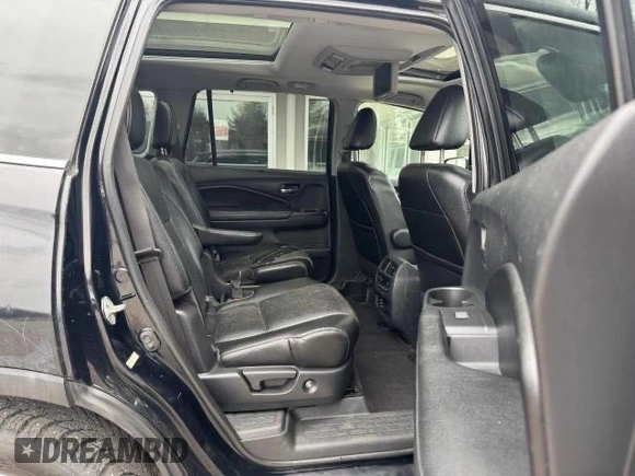 2016 Honda Pilot Elite with VIN 5FNYF6H03GB004886, listed as a Copart auction lot 53630095 with 181,751 mi miles and Clean Title. Bid and sale history available at carsss.com. Image 6.