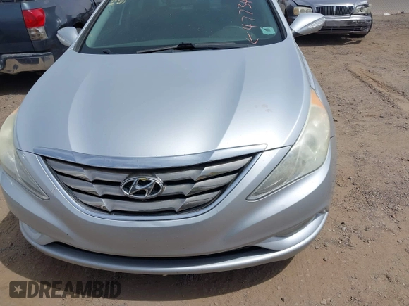 2012 Hyundai Sonata 2.4L Limited PZEV with VIN 5NPEC4AC2CH477341, listed as a IAAI auction lot 41907482 with Not Provided miles. Bid and sale history available at carsss.com. Image 6.